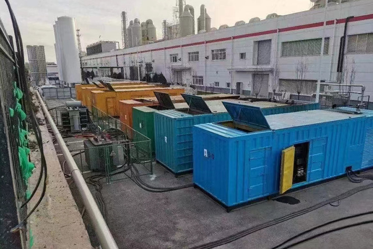哈尔滨发电机租赁施工现场